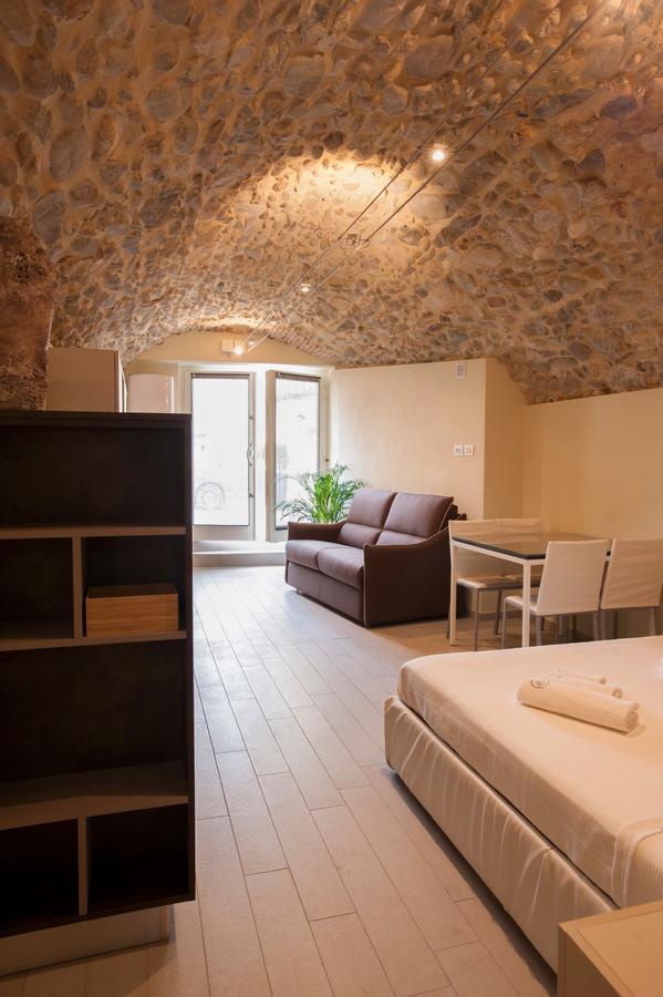 La Bellavita Del Garda Luxury Apartments San Felice del Benaco Exterior photo